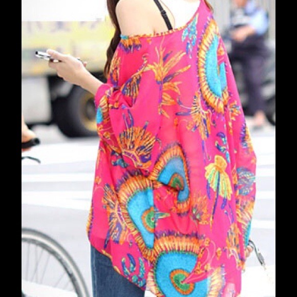 🚫SOLD🚫 🌸FASHION OVERSIZED SHIRT🌸 NWT - Picture 2 of 2