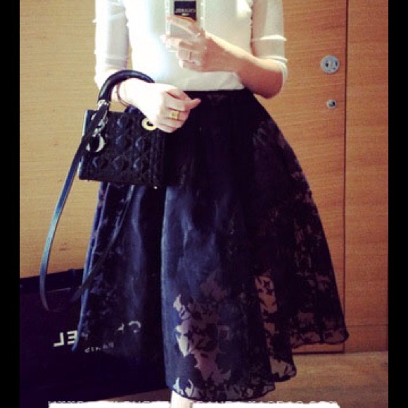 NEW! ORGANZA TULLE MIDI SKIRT NWOT - Picture 4 of 4