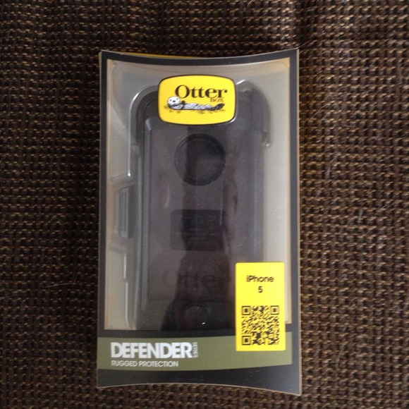Iphone 5 Otter Box - Brand New