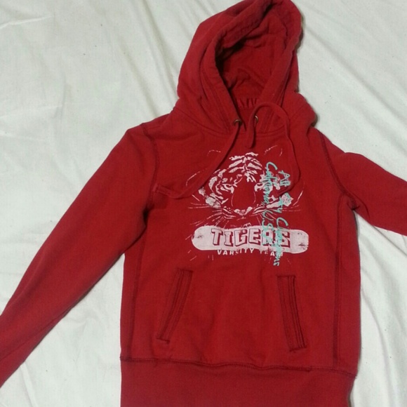 Hooded pullover sweater