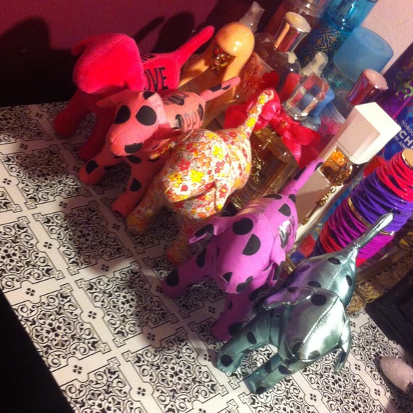 PINK Victoria's Secret Other - VS Pink dogs
