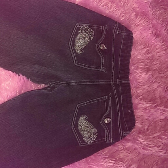 Jeans - Picture 3 of 3