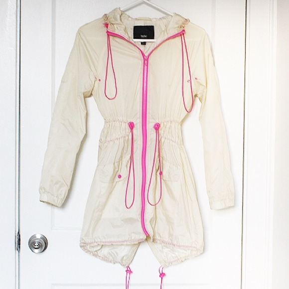 Lightweight Windbreaker Anorak