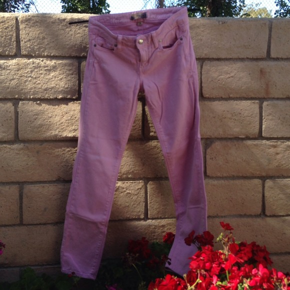 Super Cute Pink Denim Capris