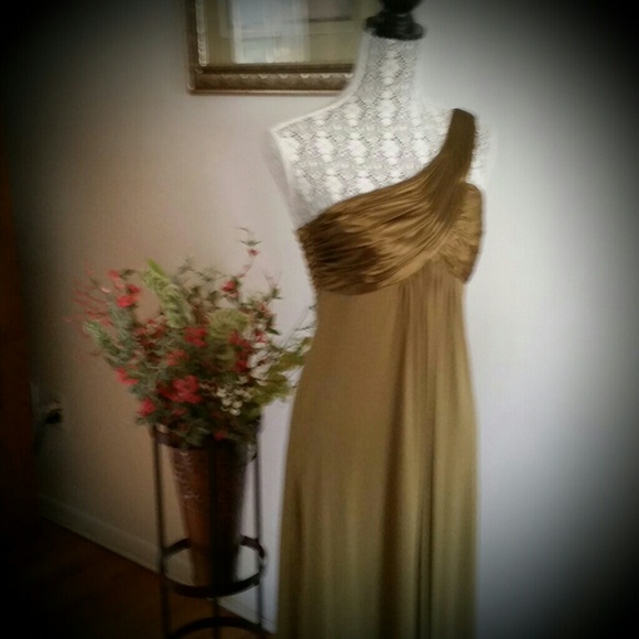 David's Bridal Fern Jersey dress - Picture 3 of 4