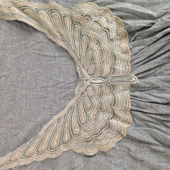 Butterfly tee - Picture 2 of 2