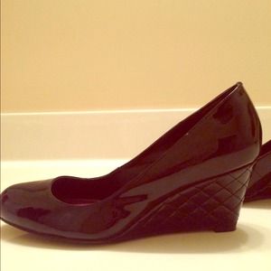 Women's shoes