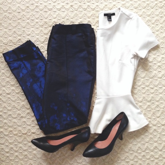 ASOS Pants - 💕HOST PICK💕Asos floral dress pants