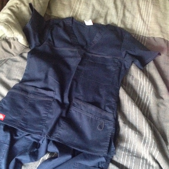 Navy blue dickies scrub set