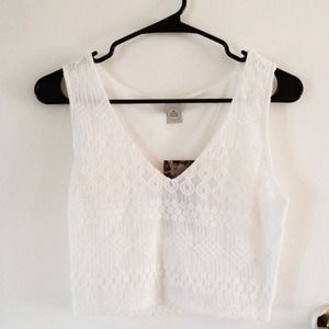 White Lace V-neck Crop Top