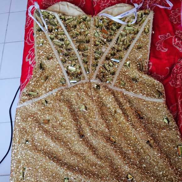 Sherri Hill Gold Size 8 Cocktail Dress - Picture 2 of 4