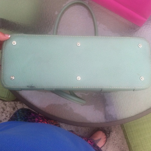 Add pics - Picture 2 of 4