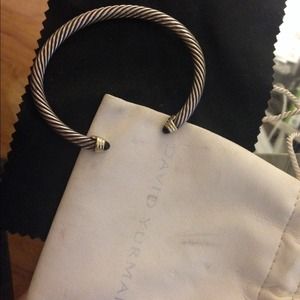 David yurman cable bracelet w black onyx stones!