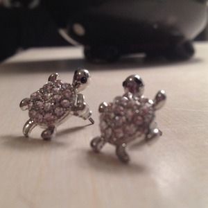 GORGEOUS never worn diamond turtle earrings.