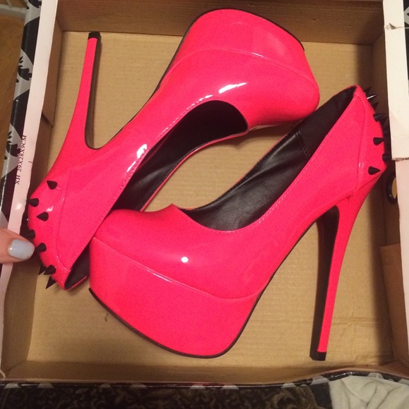 hot pink studded pumps
