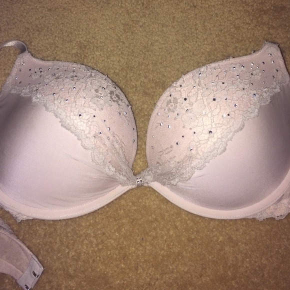 Victoria's Secret bra