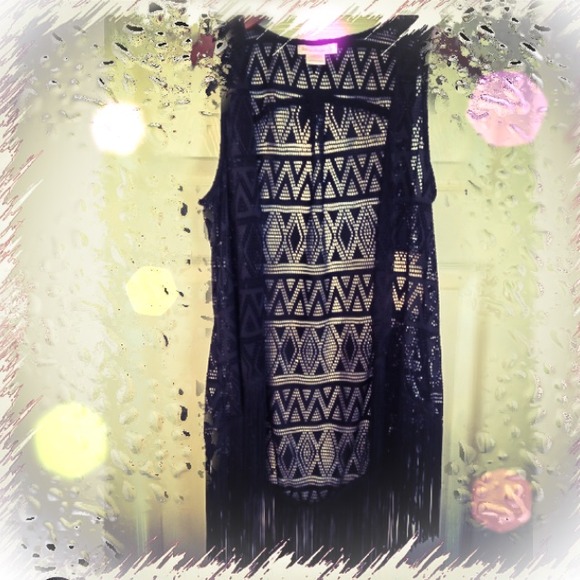 Other - 🔴Tribal knit vest & Red Chain Halter Bundle