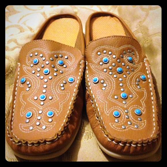 Shoe new - Picture 1 of 3