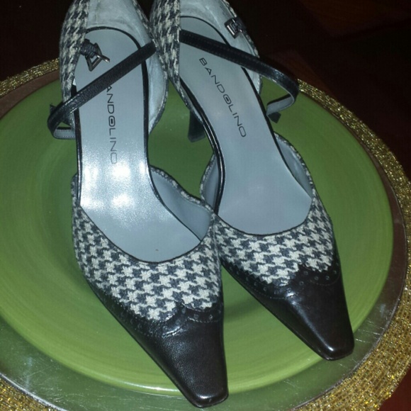 Bandolino Zorro strap pump - Picture 2 of 2