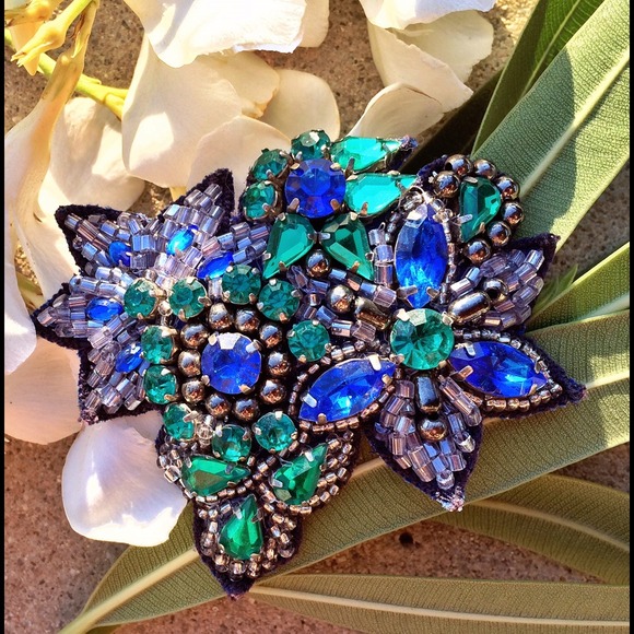 Gorgeous blue Anthro hair clip