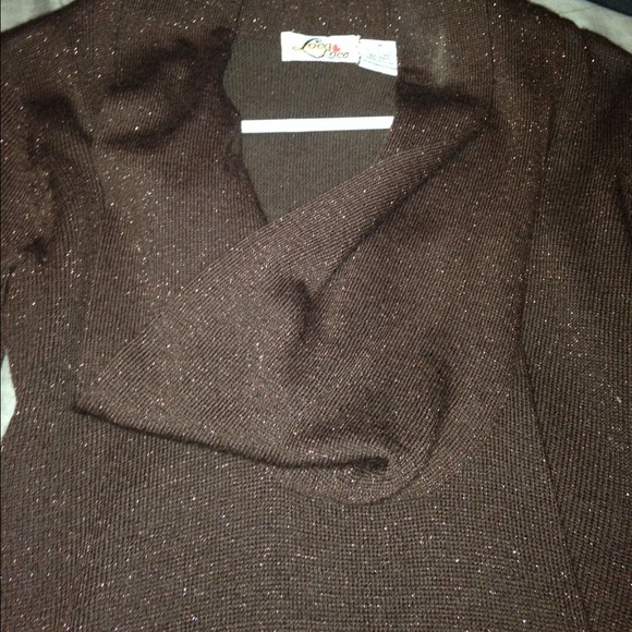 Sweater - Picture 4 of 4