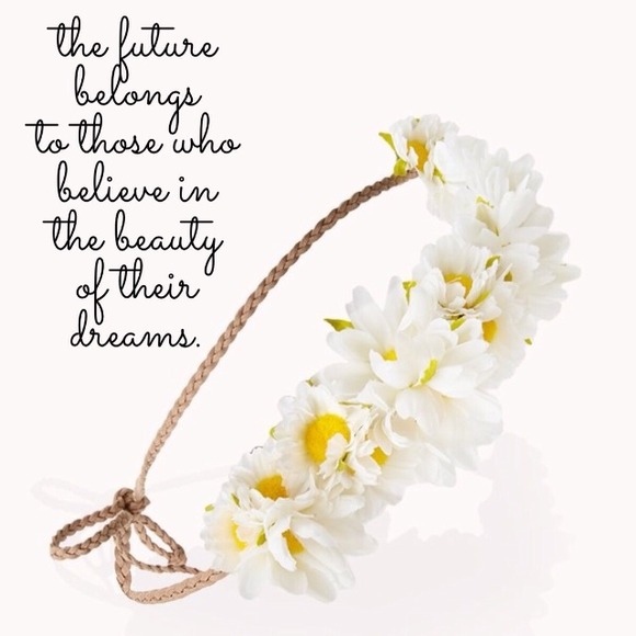 ✌️We Did It .I'll be Co-Hosting My 1st POSHParty✌️ - Picture 3 of 4