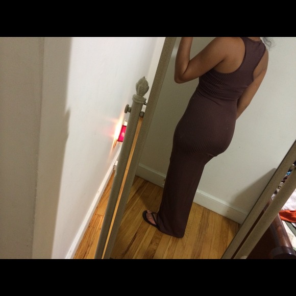 Dress - Picture 2 of 2