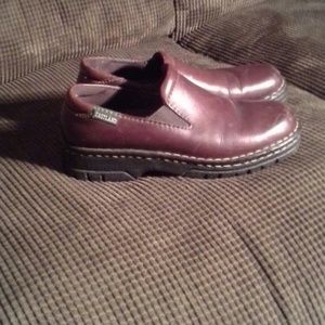 woman's Leather Vintage slip ons