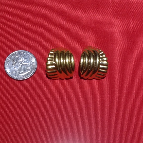 Vintage Monet Gold Pierced Earrings - Picture 2 of 3