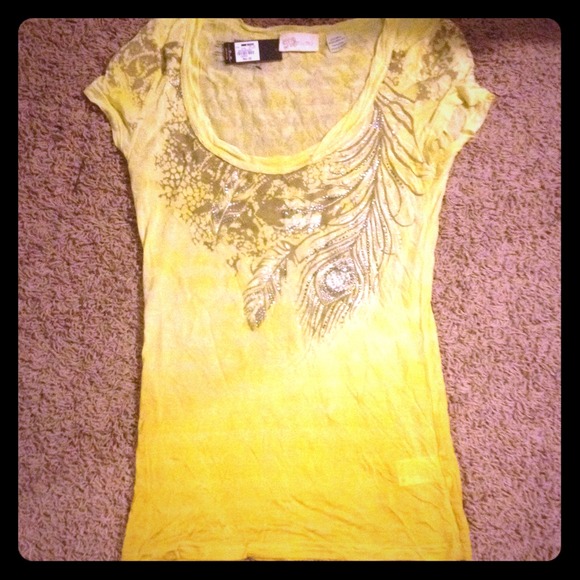 Never worn, yellow, Miss Me shirt