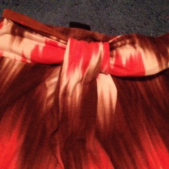 CUTE tye dye strapless dress - Picture 2 of 3