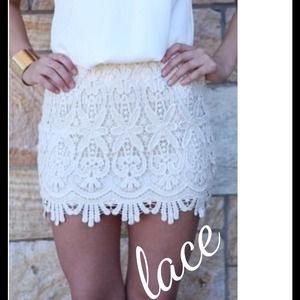 🎉🎉🎈🎈3x HP 10-16 &10-22&5/27 NWOT  lace skirt🎉