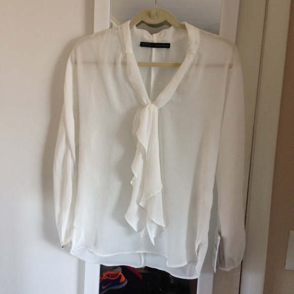 ZARA WHITE ruffle secretary blouse sleeve
