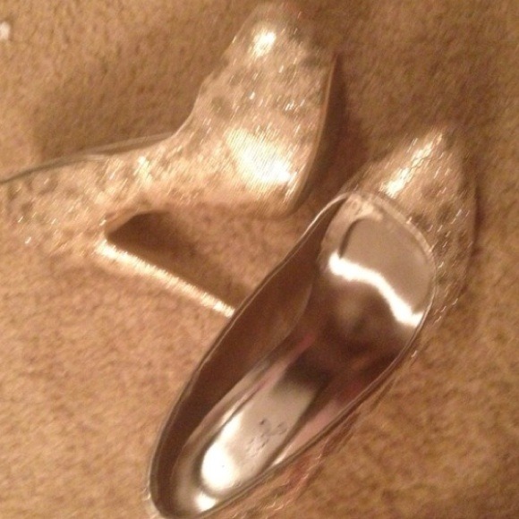 SOLD🔱 - Picture 2 of 3