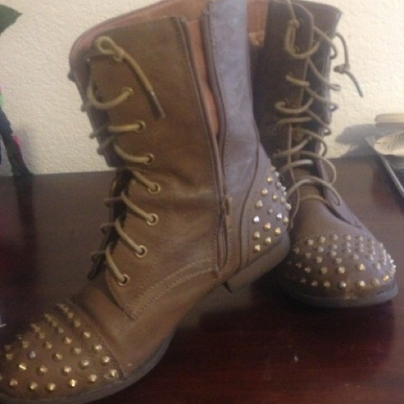 🔱SOLD🔱 - Picture 2 of 4