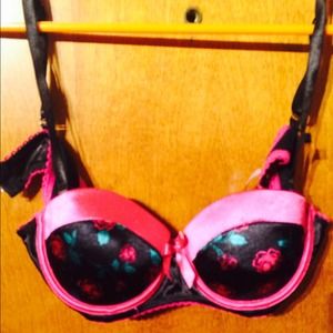 34b bra