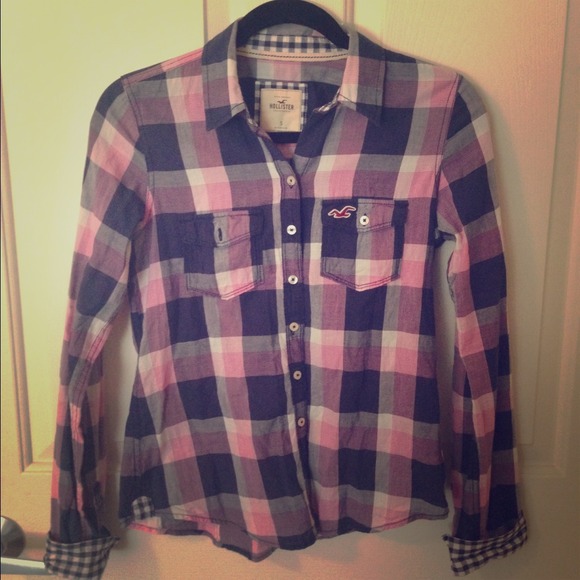Thin hollister flannel - Picture 1 of 1