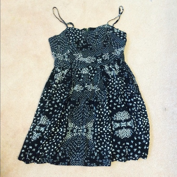 Black and white summer dress