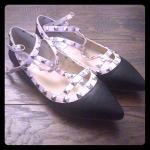 "V" - Valentino Style Rockstud shoes