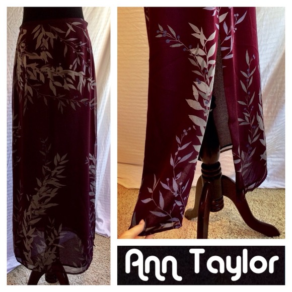 Anne Taylor long two layer skirt with side slit