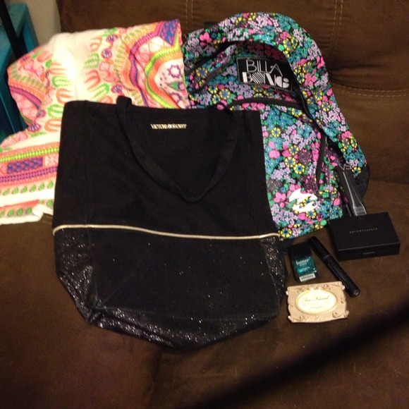 Bundle for @cherryblast