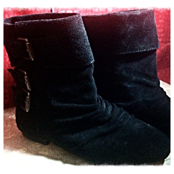 Gianni Bini slouch ankle boots size 6M
