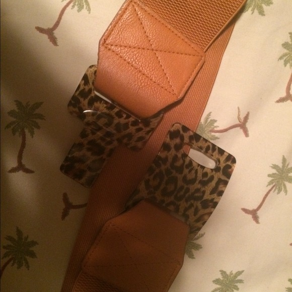 Strechy belt - Picture 2 of 2