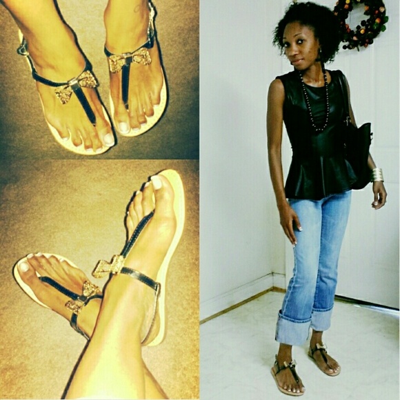 $5.00 w/ PAYPAL Bow Thong Sandals