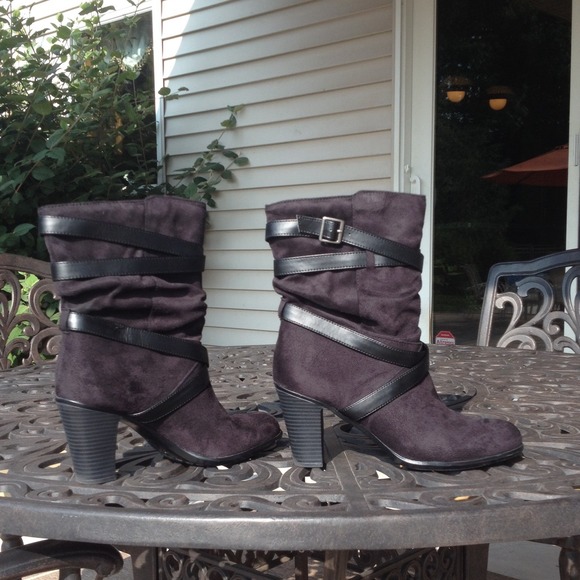Black Heeled Boots