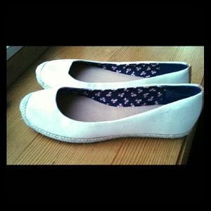 !!Trade!! Report Flats