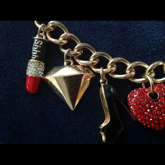 Charm bracelet - Picture 3 of 4