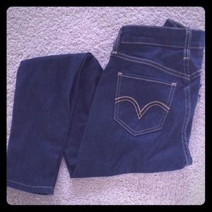 Levi's 535 leggings in dark blue denim. Size 3.