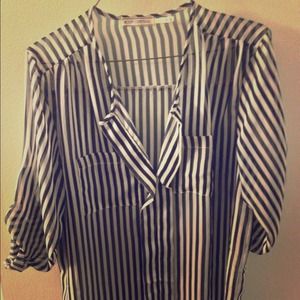 Loose striped shirt