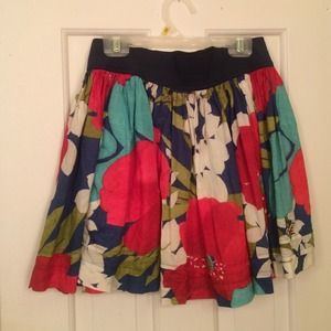 Skirt size M